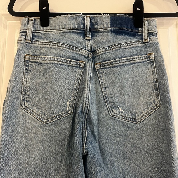Abercrombie High Rise 90s Straight Jean - split hem - Picture 9 of 10